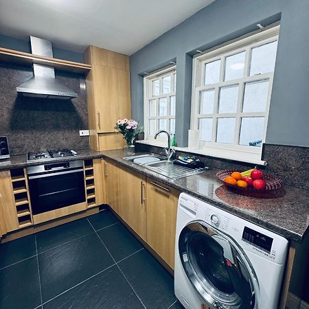 ווייט הייבן Queens Townhouse - 4 Bed מראה חיצוני תמונה