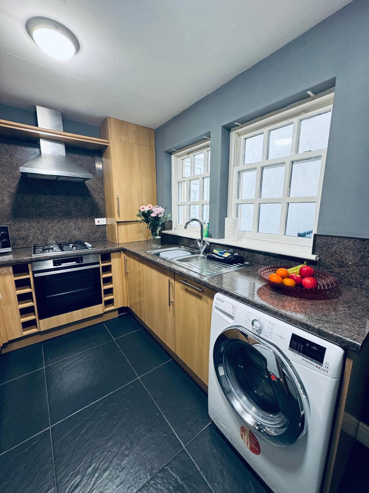 ווייט הייבן Queens Townhouse - 4 Bed מראה חיצוני תמונה